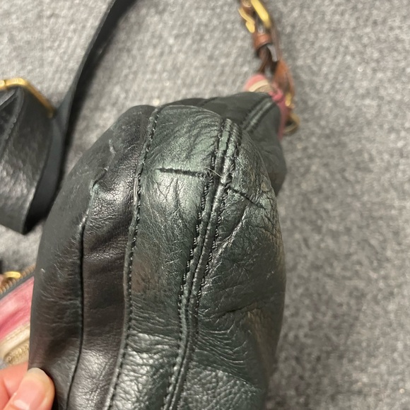 Fossil Explorer Two-Tone Leather Crossbody Bag Red Black Vintage Y2K Soft - Picture 9 of 11